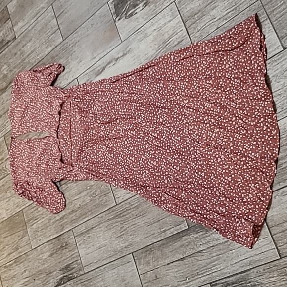 Flirty Abercrombie dress - Picture 3 of 5